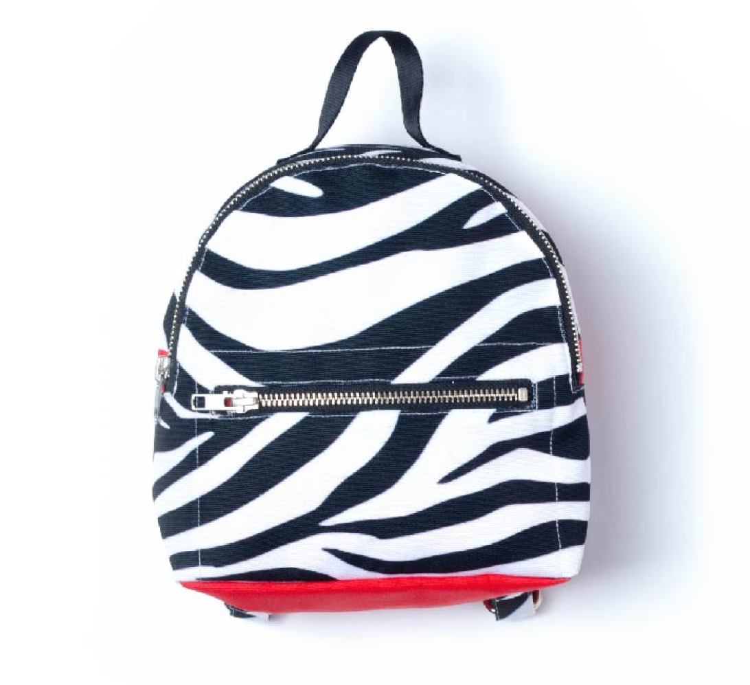 Backpack in black and white with zebra pattern